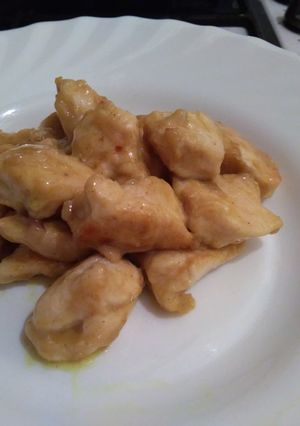 Foto di Pollo con latte di cocco e curry