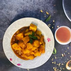 A picture of Paten Dankalin Hausa/ Sweet potato porridge.