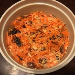 California Farm Winter Carrot Salad with Raisins and Apple A picture of California Farm Winter Carrot Salad with Raisins and Apple.