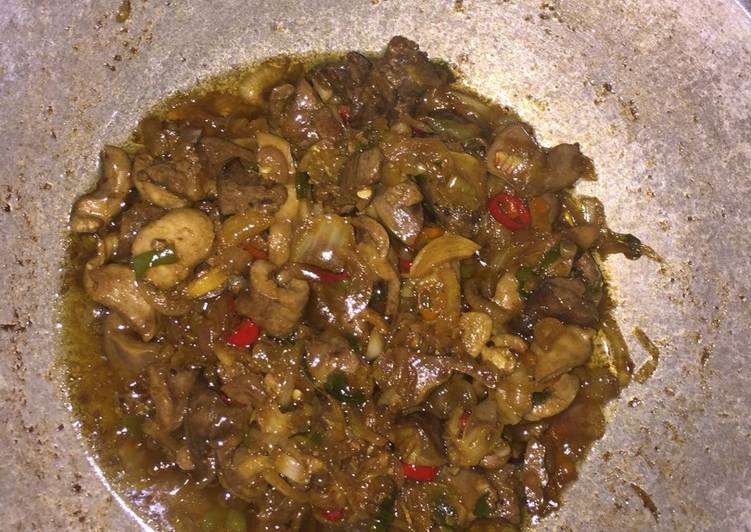 Sambal Goreng Hati-Ampela Bumbu Iris