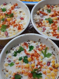 बूंदी का रायता (boondi ka raita recipe in Hindi) रेसिपी मुख्य फोटो