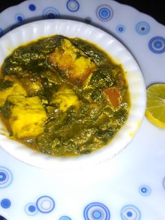 पालक पनीर (Palak Paneer Recipe in Hindi) रेसिपी मुख्य फोटो