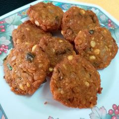 A picture of Masala Vada (South Indian Chana Dal Vada) Masala Vadai.