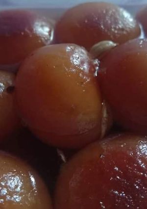 A picture of Gulab Jamun with Milk Powder.