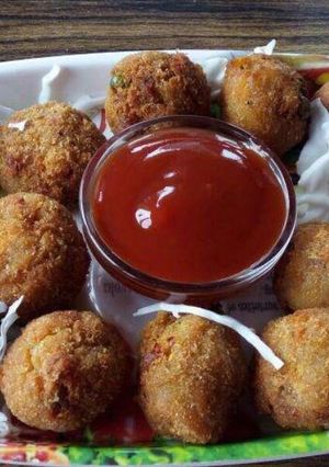 A picture of Veggie Cheese Balls.