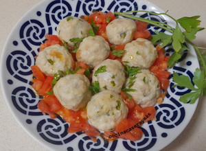 Foto principal de Clops -albóndigas alemanas de pan-