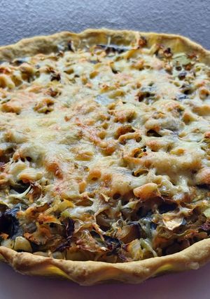 Una foto de Masa de tarta con palta rellena de verduras