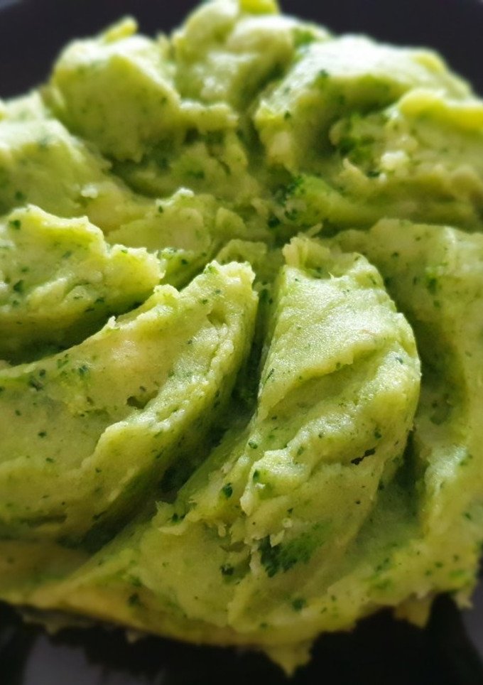 Una foto de Puré de brócoli