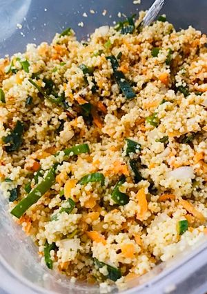 Una foto de Cous-cous con vegetales