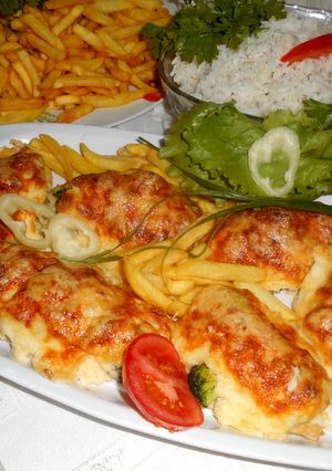 Brokkolis –besameles csirkemell recept fotója