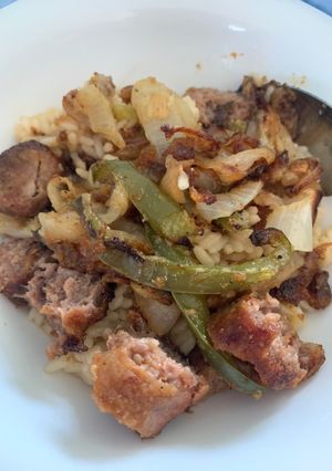 A picture of Sausage peppers & rice.