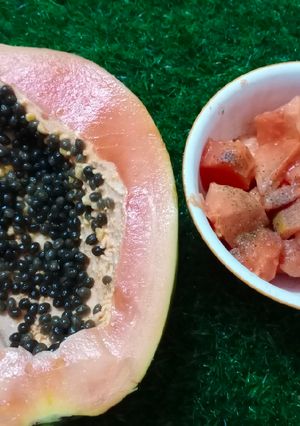A picture of Bowl of Papaya.