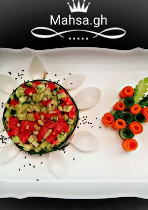 عکسی از دستور تزیین سالاد شیرازی