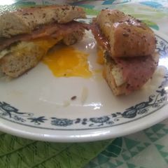 A picture of Breakfast bagel sandwich.