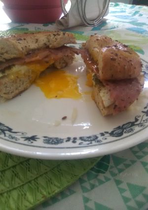 A picture of Breakfast bagel sandwich.