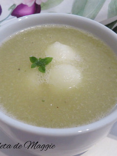 Una foto de Sopa fría de melón
