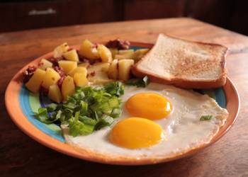 Easiest Way to Make Appetizing Classic American Breakfast