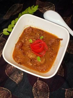 लौकी बेसन का कोफ्ता (lauki besan ka kofta recipe in Hindi) रेसिपी मुख्य फोटो