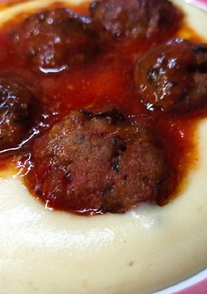 Φωτογραφία της συνταγής Κεφτεδάκια στο φούρνο με σάλτσα!