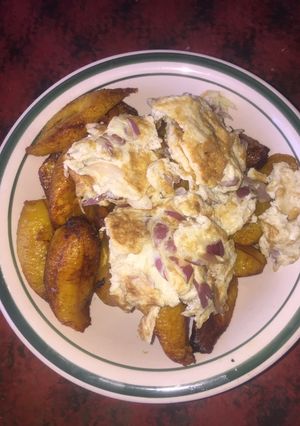 A picture of Plantain and egg.