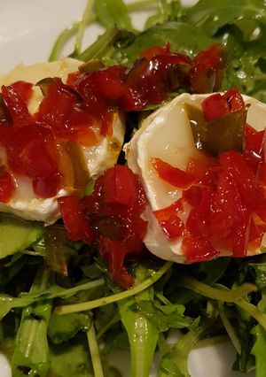 Foto principal de Ensalada de Queso de Cabra y pimientos