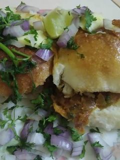 मसाला पाव (Masala Pav recipe in hindi) रेसिपी मुख्य फोटो