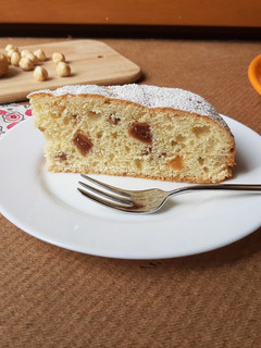 Foto di Torta di fichi secchi e nocciole