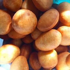 A picture of Mahamri.