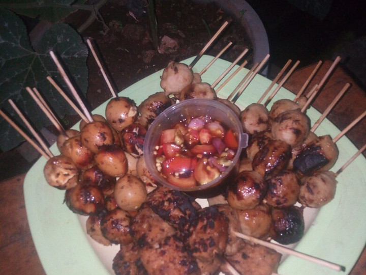 Bagaimana Membuat BBQ Ala bejo, sate pentol sate baceman telur puyuh tempe d bakar, Lezat