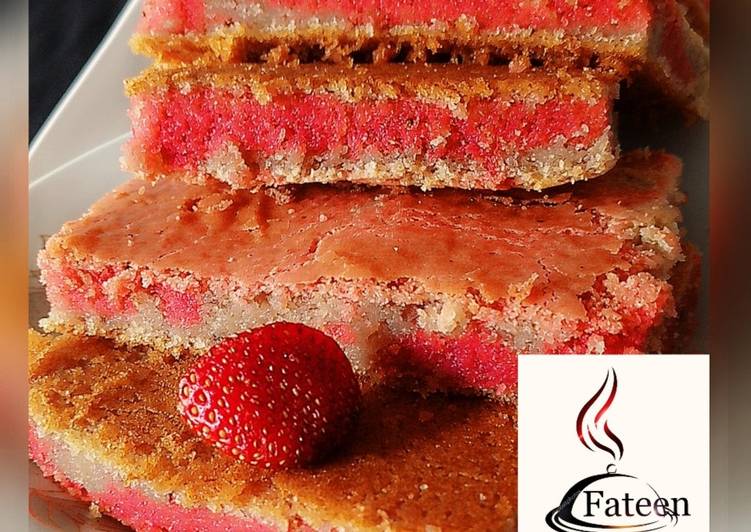 Steps to Prepare Super Quick Homemade Strawberry cake