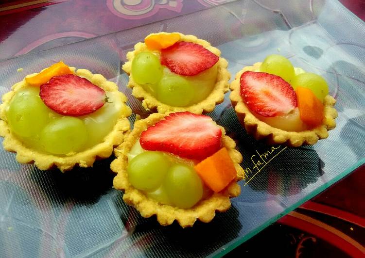 Resep Pie vla buah yang Enak