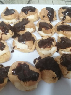 Una foto de Profiteroles en Mambo