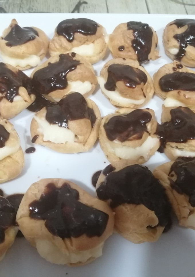 Una foto de Profiteroles en Mambo