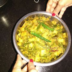 A picture of Mix Vegetable coconut curry.