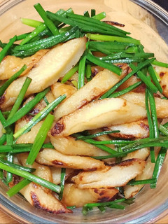 韭菜花炒甜不辣 的食譜成品照片