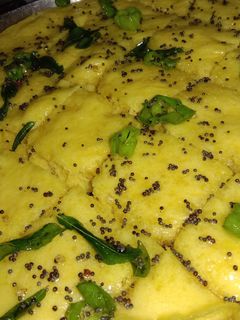નાયલોન ખમણ ઢોકળા(naylon khaman dhokla recipe in Gujarati) રેસીપી મુખ્ય ફોટો