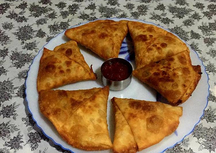 Recipe of Ultimate Spilt bengal gram samosa