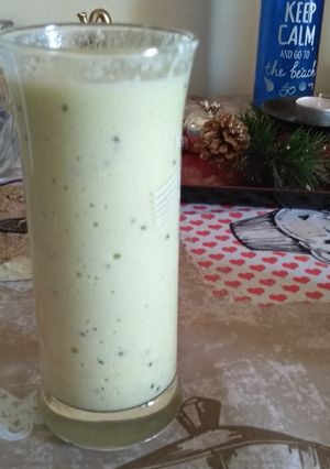 Φωτογραφία της συνταγής Smoothie Ξινό μήλο, Αχλάδι και Ακτινίδιο