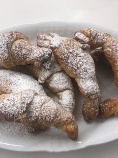 Foto di Cornetti di sfoglia alla nutella