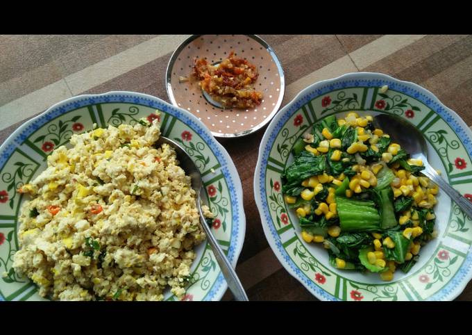 Bagaimana Membuat Tumis pakcoy jagung manis, Tahu Bejek, Sambel Bawang yang Sempurna