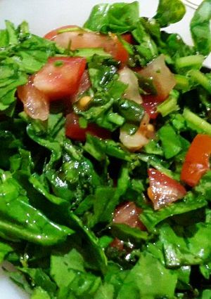 A picture of Palak methi Salad.