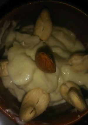 A picture of Cashew pista shreekhand.
