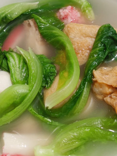 A picture of Lettuce soup.