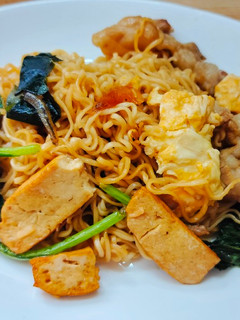 芥蘭什錦炒麵 的食譜成品照片