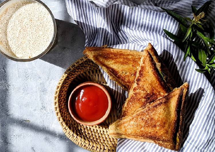 Simple Way to Make Potato mix veggie and cheese sandwich in 33 Minutes for Young Wife