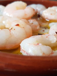 Una foto de Gambas al ajillo