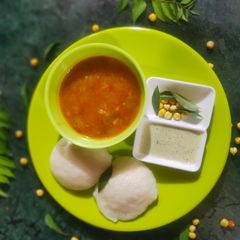 A picture of Idli sambar.