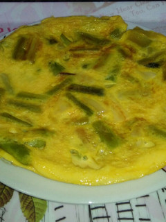 Una foto de Tortilla de ajos tiernos