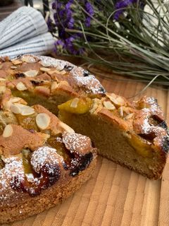 Une photo de Moelleux à la Reine Claude et amandes