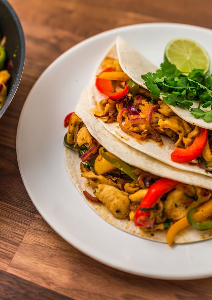 Csirke fajitas recept fotója